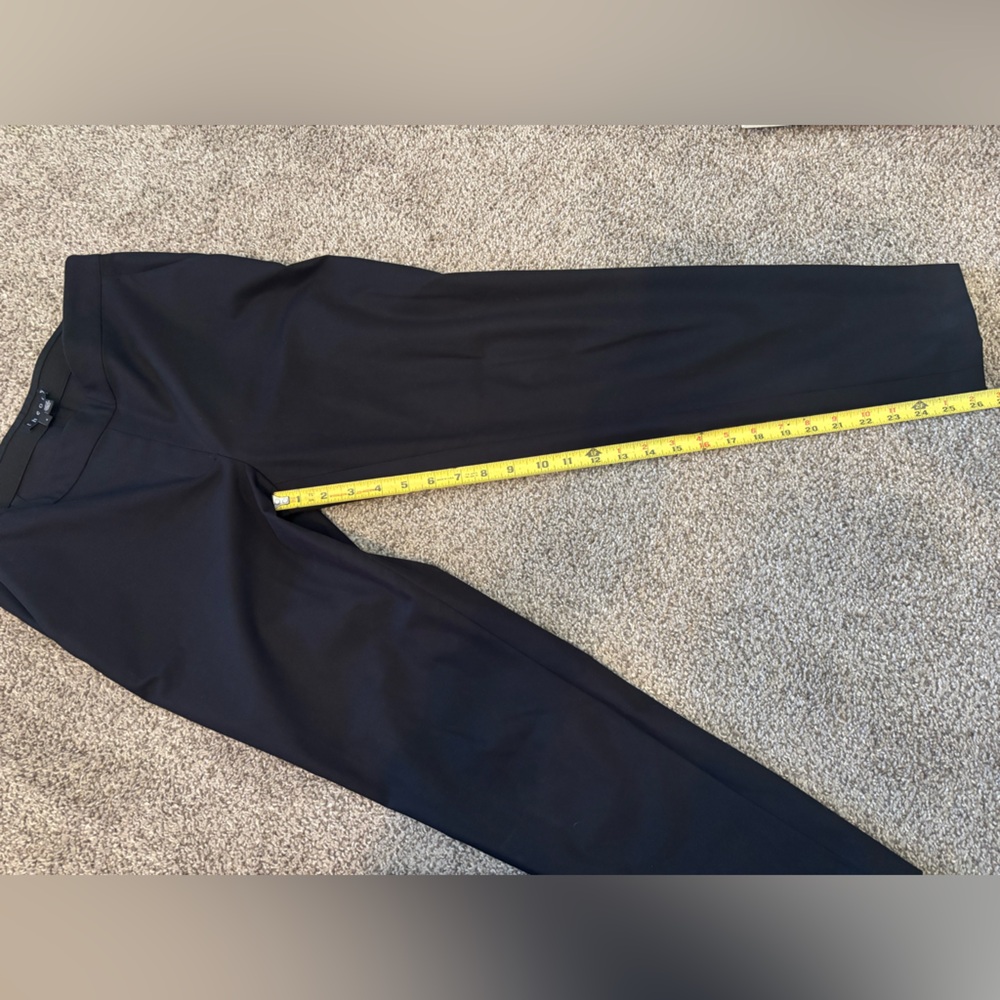THEORY Slim Pull-On Pant in Stretch Cotton - Picture 6 of 9